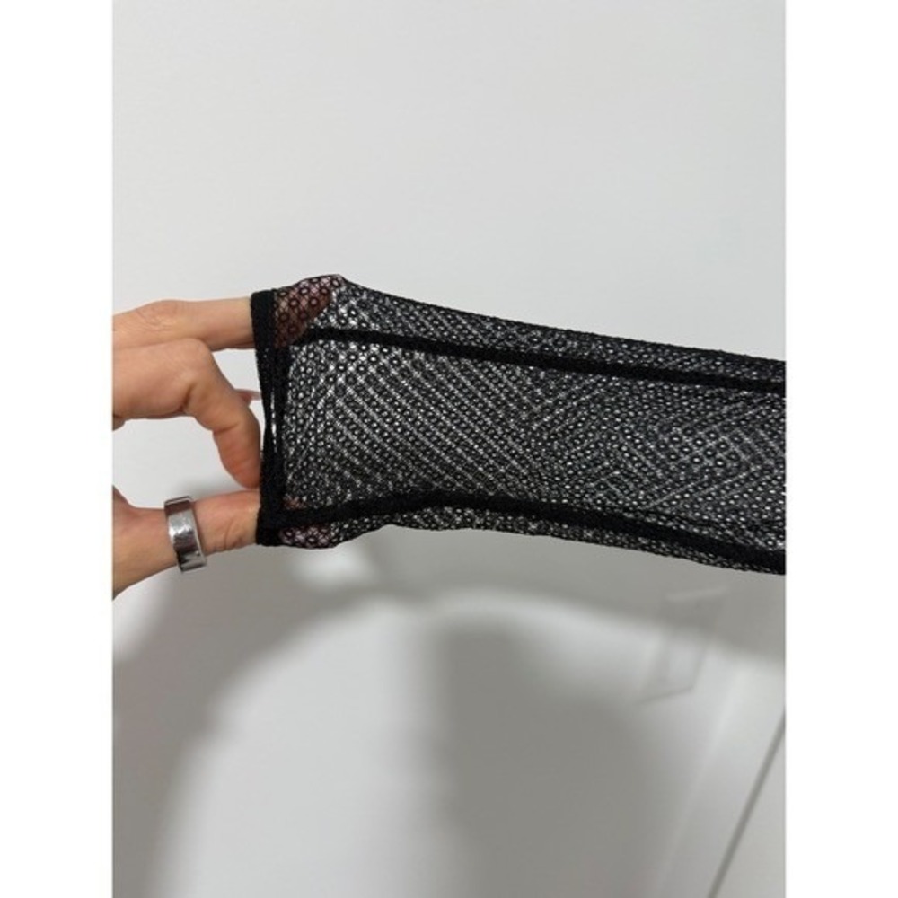 BCBGMaxAzria Sabian Black Lace‎ Ruffle Cold Shoulder Mock Neck Blouse Top XXS - Picture 9 of 12